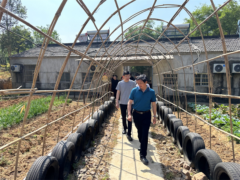 “追尋紅色足跡，擁抱生態(tài)夏意”-夏日?qǐng)F(tuán)建活動(dòng)10