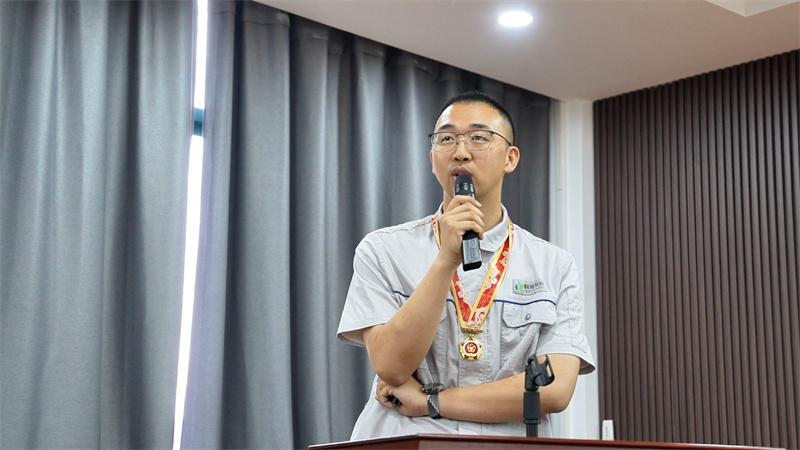 第一階段班組長能力提升表彰會議圓滿結(jié)束9